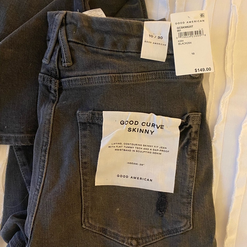 Good American Good Curve Gray Skinny Jeans